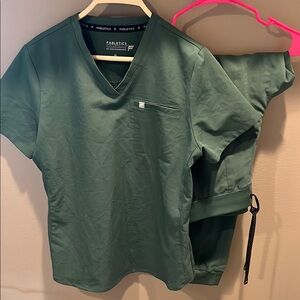 Fabletics Green scrub set